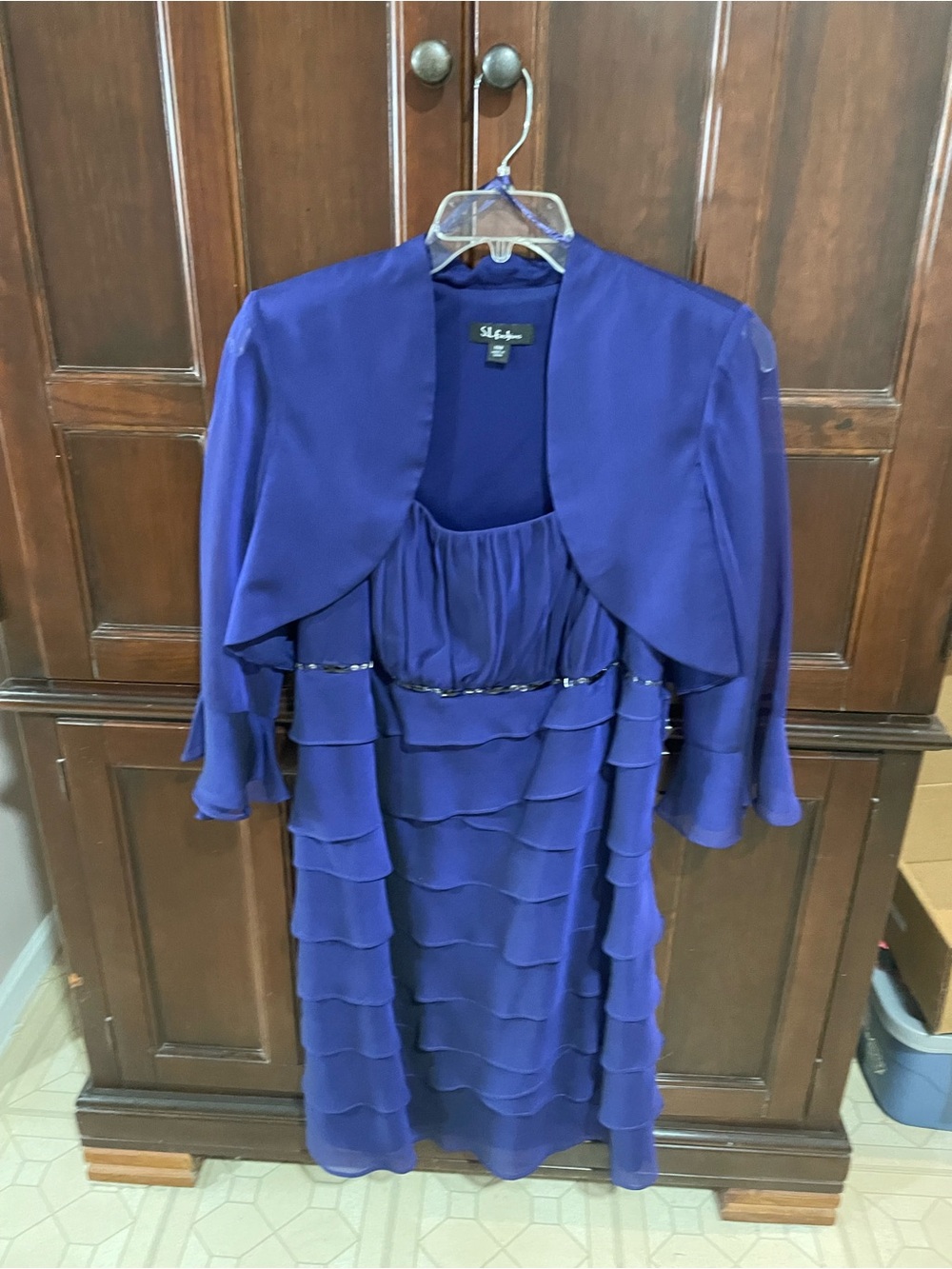 Like new dress
